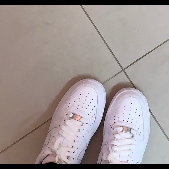 Meet your Posher, Intisar - Picture 1 of 1